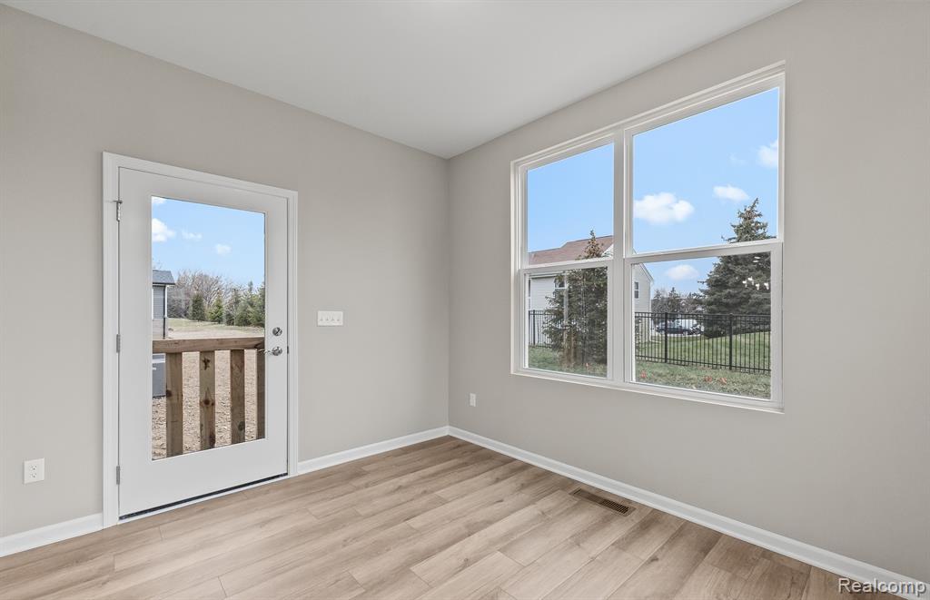 16104 Conifer Lane, Clinton Twp, MI 48038 — Photo 18