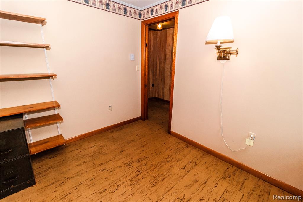 9197 Henderson Road, Otisville, MI 48463 — Photo 21