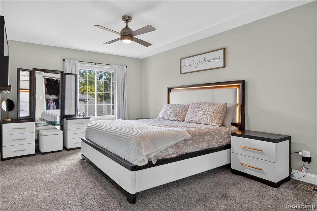 532 Winwood Circle, Walled Lake, MI 48390 — Photo 17