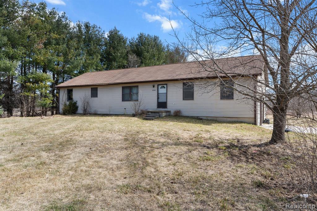 80842 SCOTCH SETTLEMENT Road, Bruce, MI 48065 — Photo 3