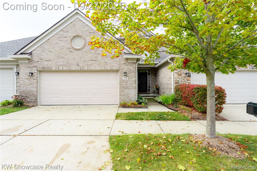 778 Knolls Landing Drive, Milford, MI 48381 — front exterior