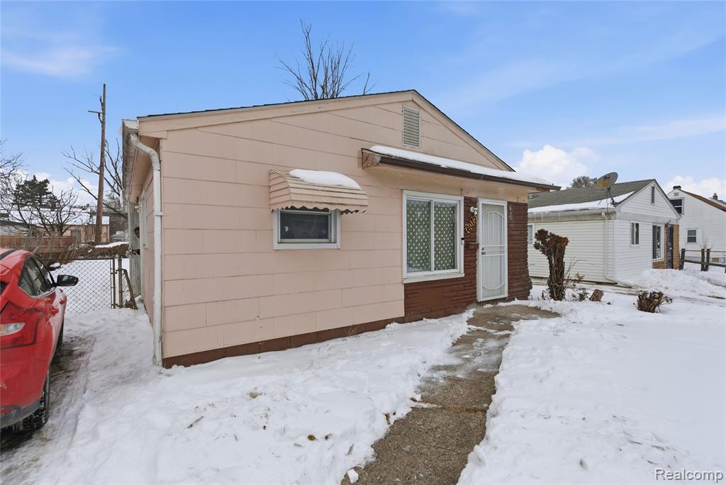 6075 Ashton Avenue, Detroit, MI 48228 — Photo 16