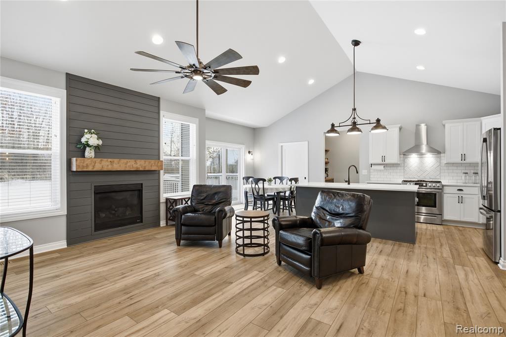 12425 Wolfberry Court, Fenton, MI 48430 — Photo 12