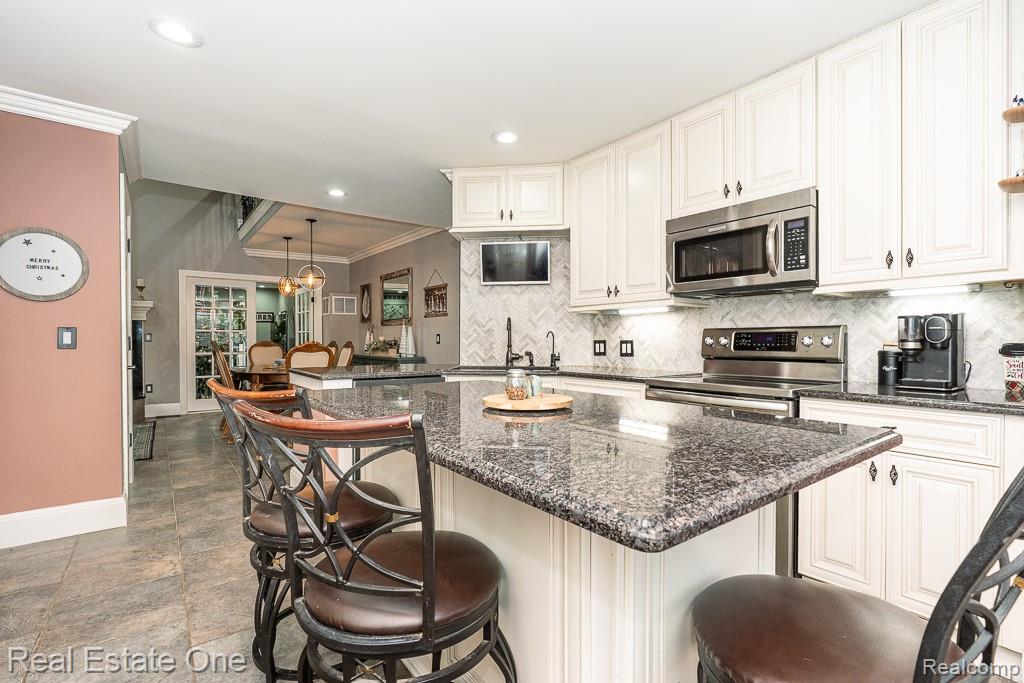 820 Quatro Lane, Addison, MI 48367 — Photo 13