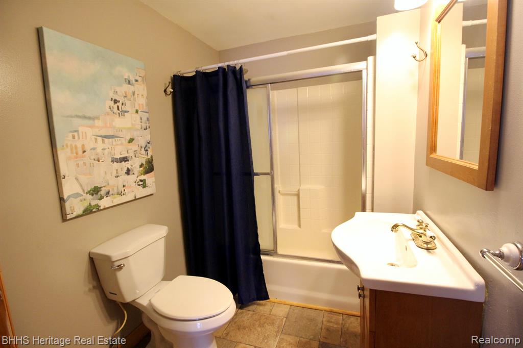 301 N Fitch Street, Durand, MI 48429 — Photo 21