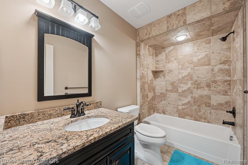 8179 Towering Pines, Clarkston, MI 48348 — Photo 31