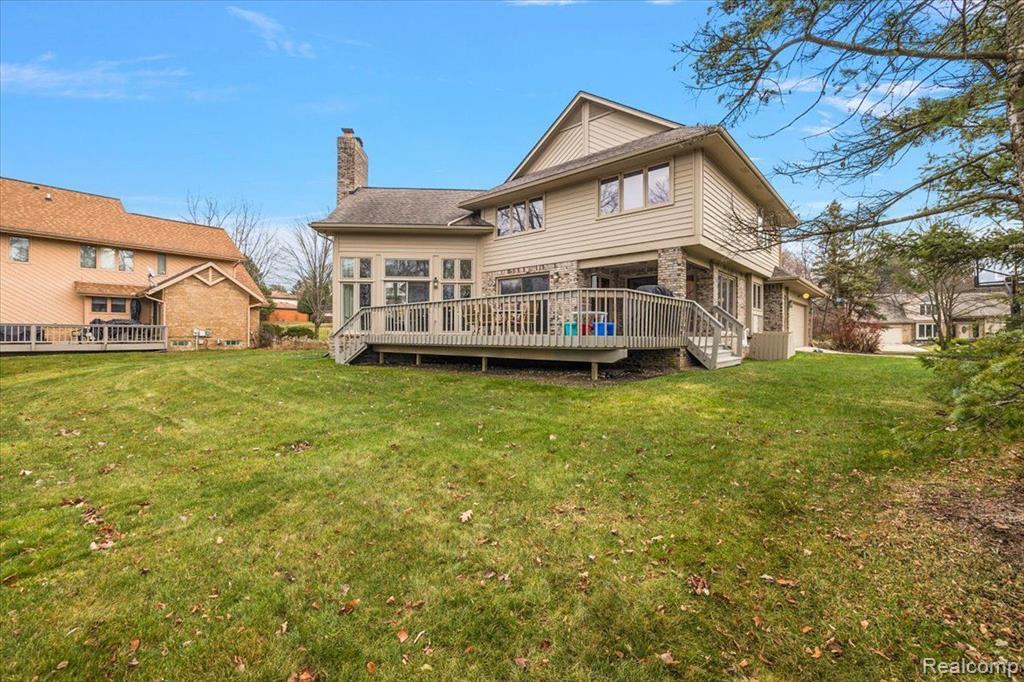 5385 POND BLUFF Drive, West Bloomfield, MI 48323 — Photo 76