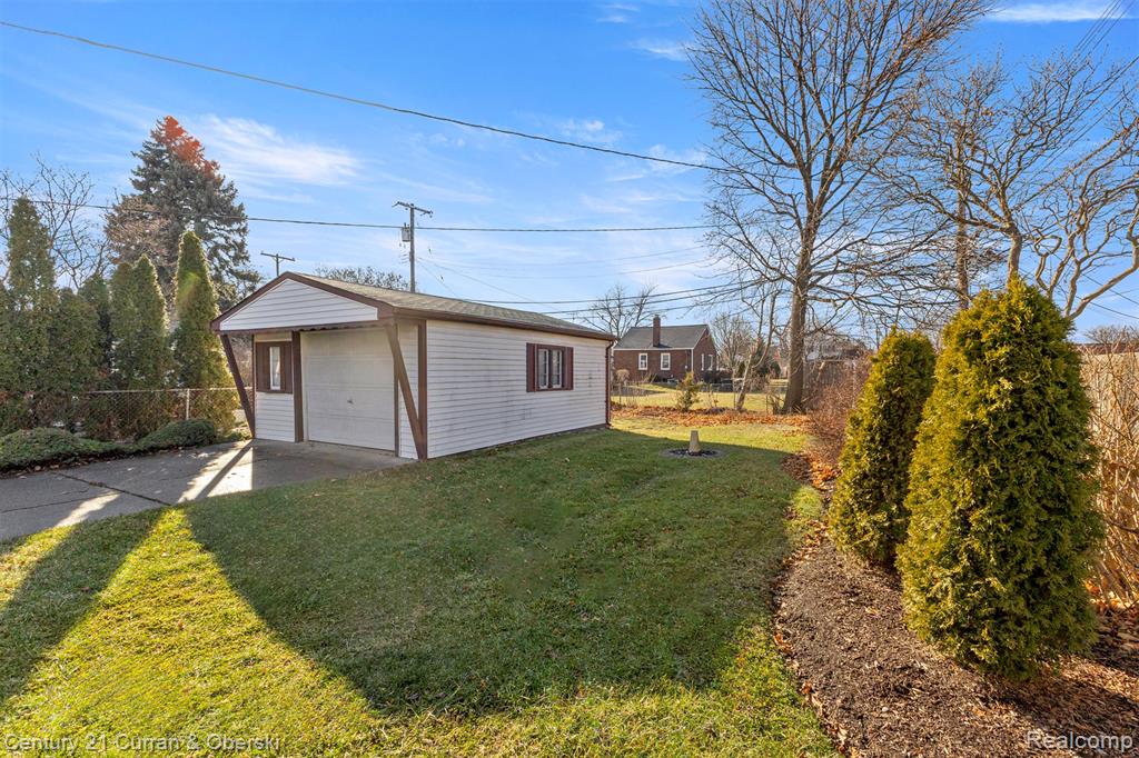 7120 Jackson Avenue, Taylor, MI 48180 — Photo 23