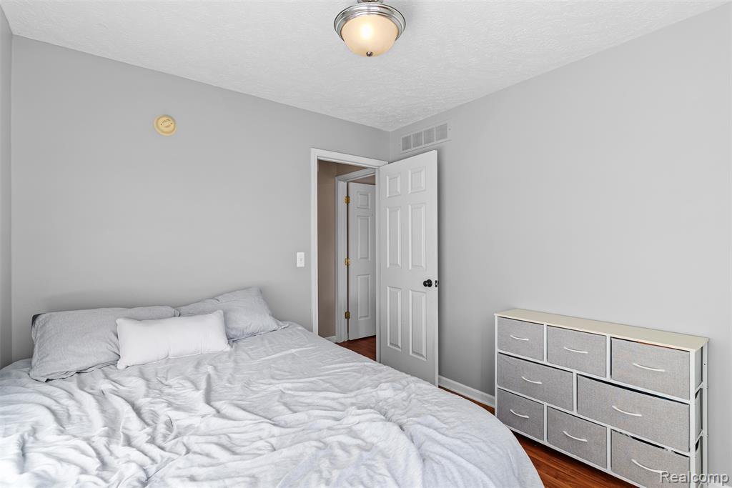 105 Turtle Trace, Pinckney, MI 48169 — Photo 15