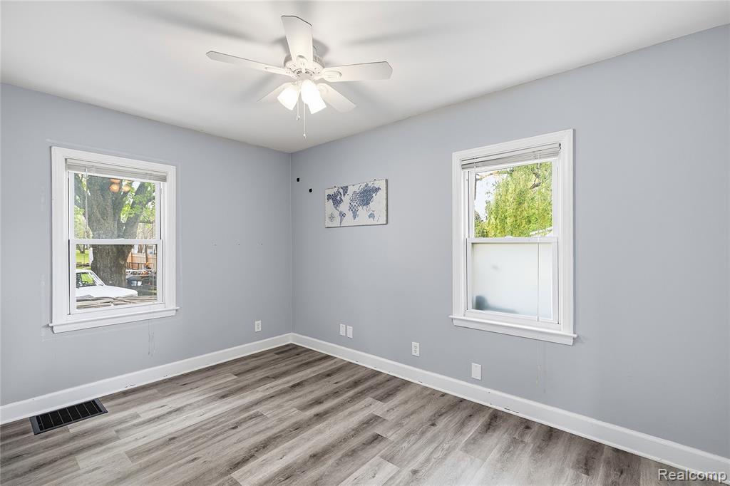725 Mason Road, Howell, MI 48843 — Photo 12