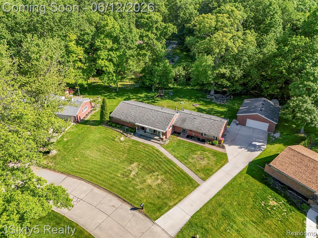 7714 Bournemouth Avenue, Grosse Ile, MI 48138 — Photo 5