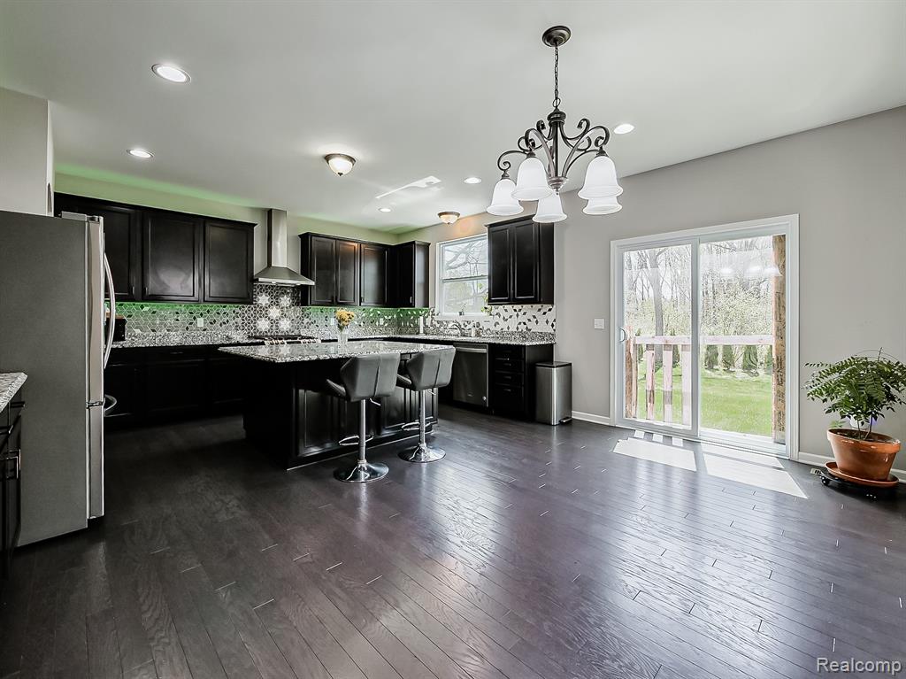 903 Leafdale Drive, Rochester Hills, MI 48307 — Photo 19