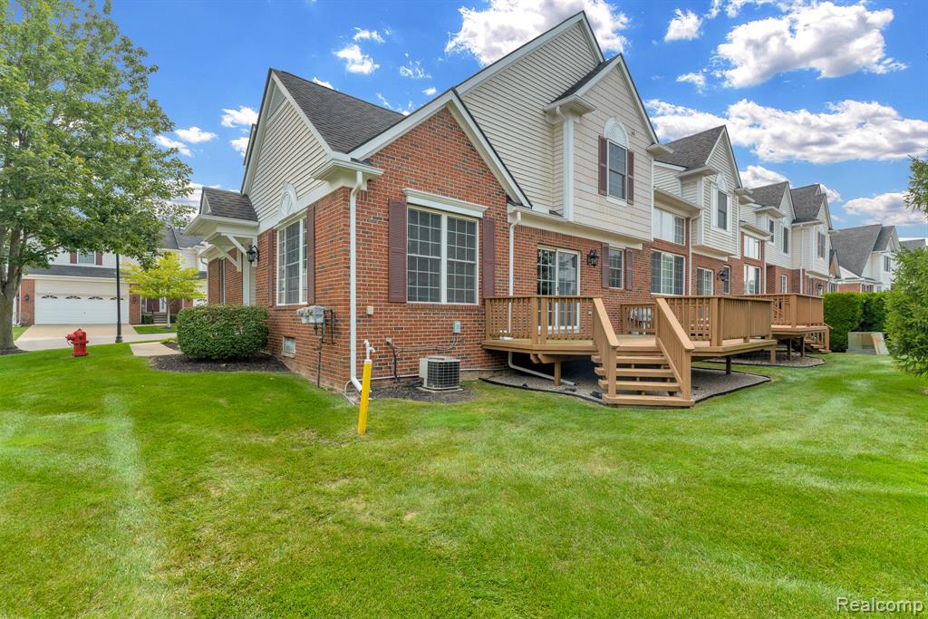 41699 Mitchell Road, Novi, MI — Photo 4