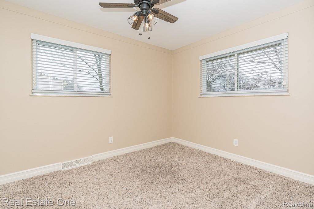 50709 Mile End Drive, Shelby Twp, MI 48317 — Photo 19