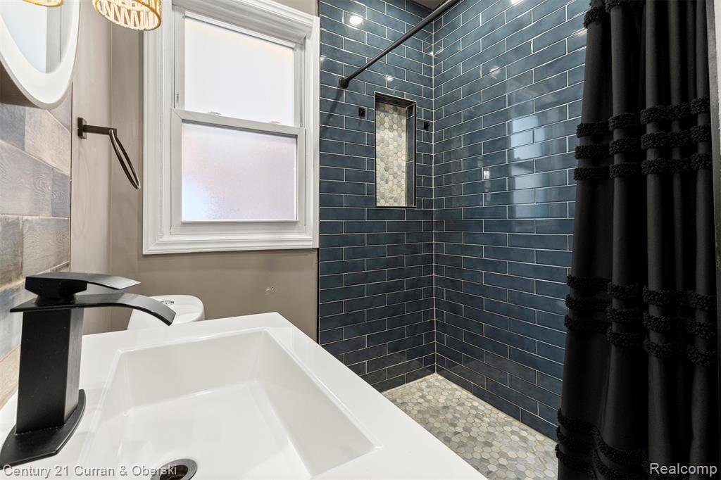 4913 Middlesex Street, Dearborn, MI 48126 — Photo 19