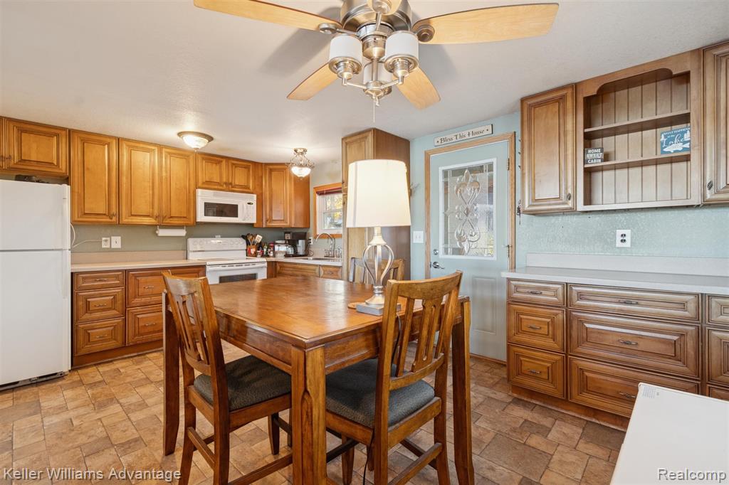 4469 Canal Drive, Harrison, MI 48625 — Photo 9