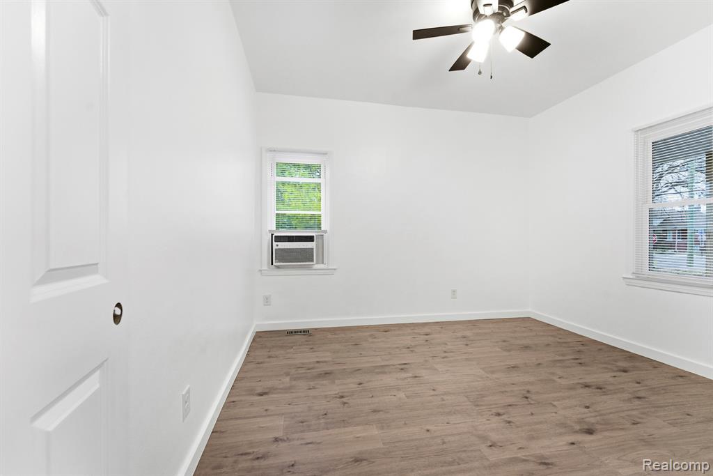 1710 Fort Park Boulevard, Lincoln Park, MI 48146 — Photo 10