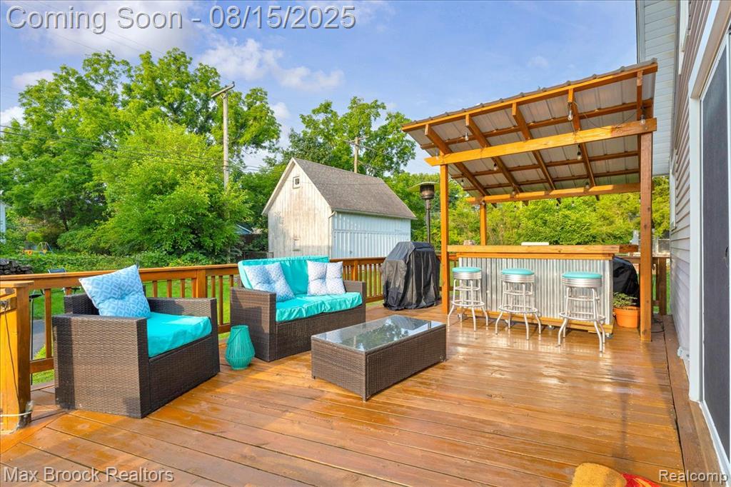 415 W Lake Street, South Lyon, MI 48178 — Photo 23