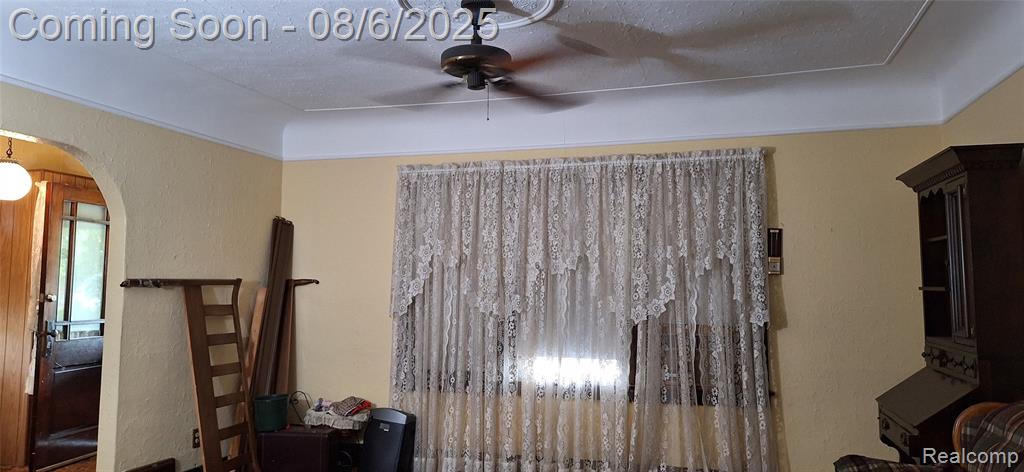686 Lounsbury Avenue, Pontiac, MI 48340 — Photo 5