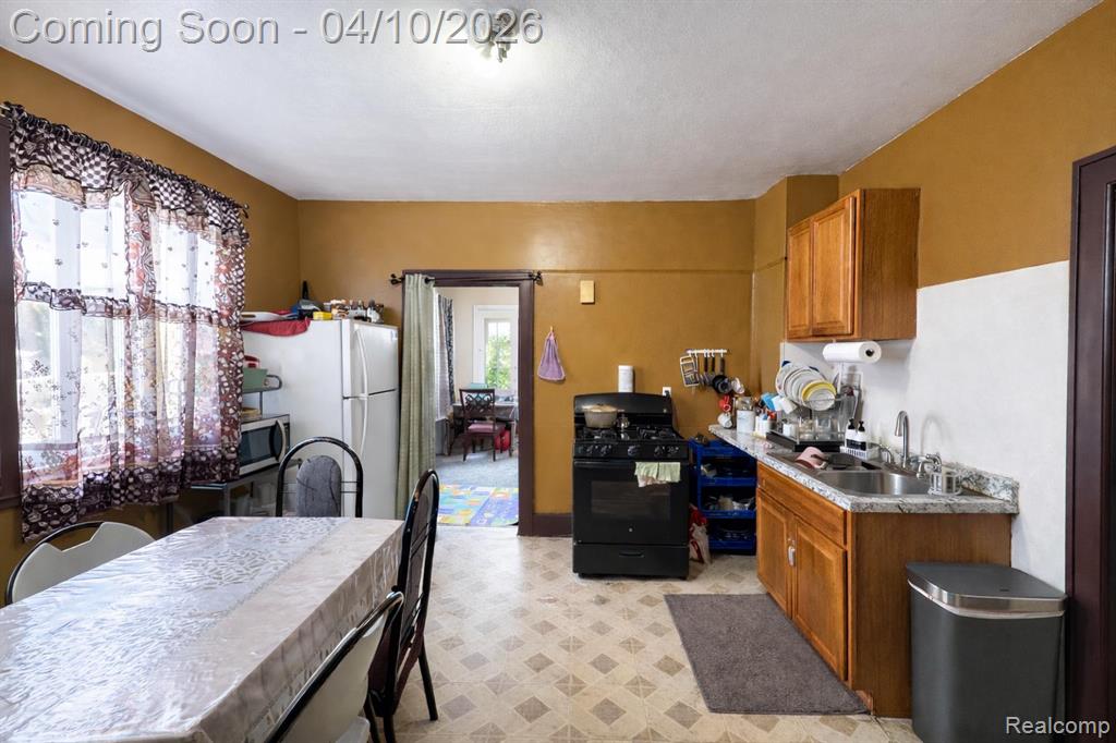 12624 Charest Street, Hamtramck, MI 48212 — Photo 15