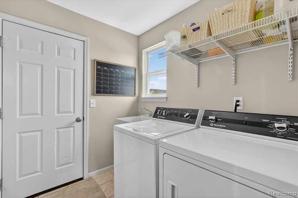 4076 Ash Tree Lane, Howell, MI 48843 — Photo 14