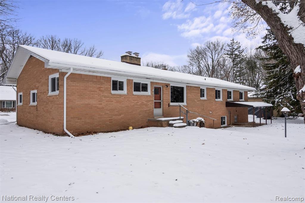 4264 Woodstock Road, Waterford, MI 48328 — Photo 45