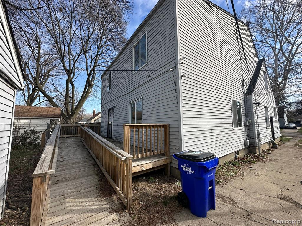 18727 AVON Avenue, Detroit, MI 48219 — Photo 7