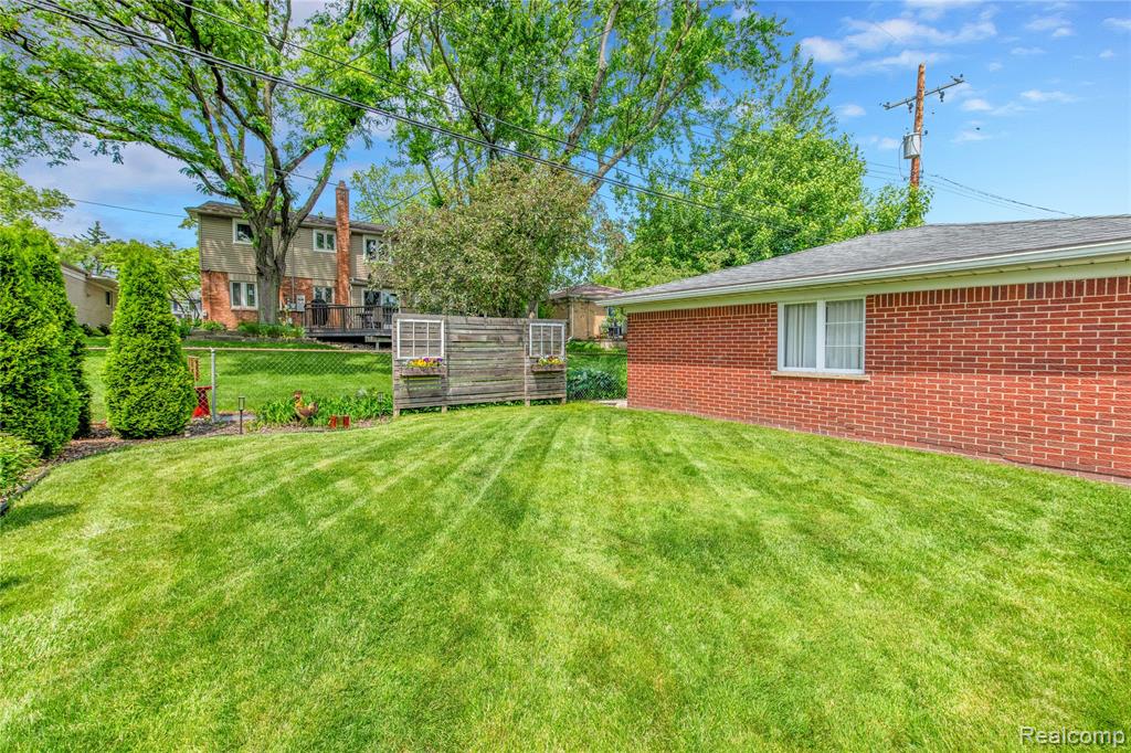 4006 Highfield Road, Royal Oak, MI 48073 — Photo 25