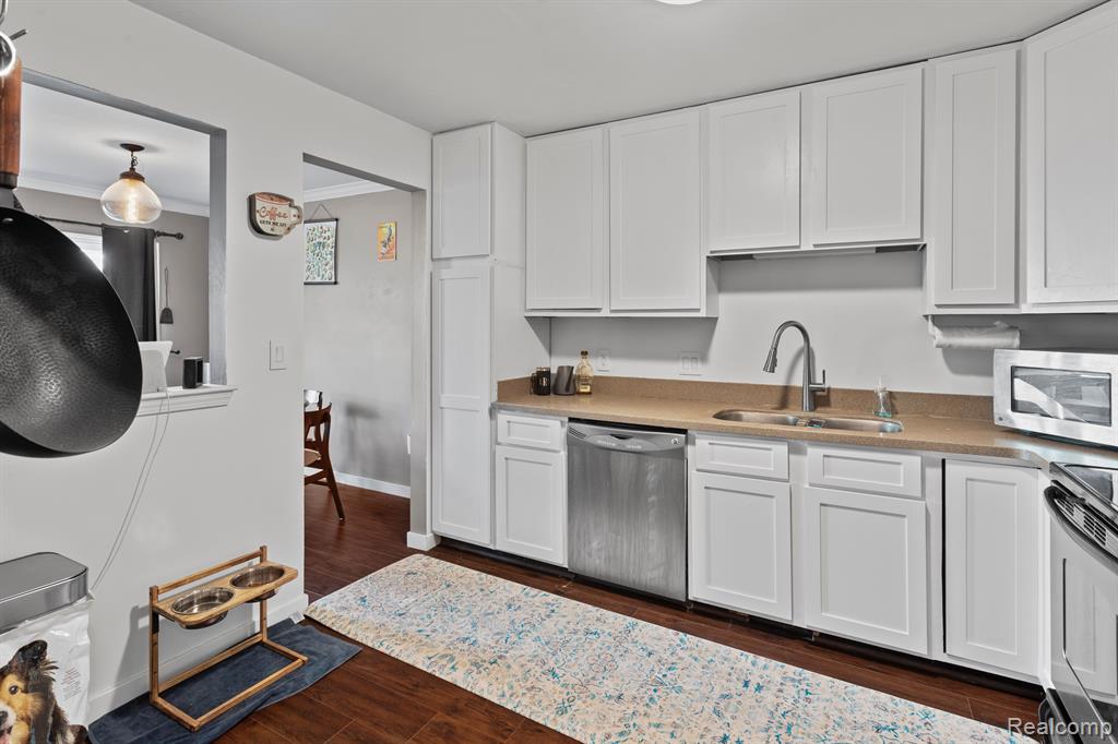 541 LIBERTY POINTE Drive, Ann Arbor, MI 48103 — Photo 15