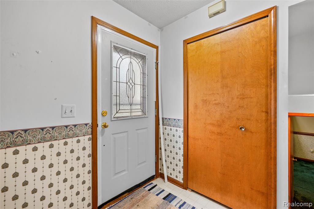 3778 Ponchartrain Drive, Pinckney, MI 48169 — Photo 10