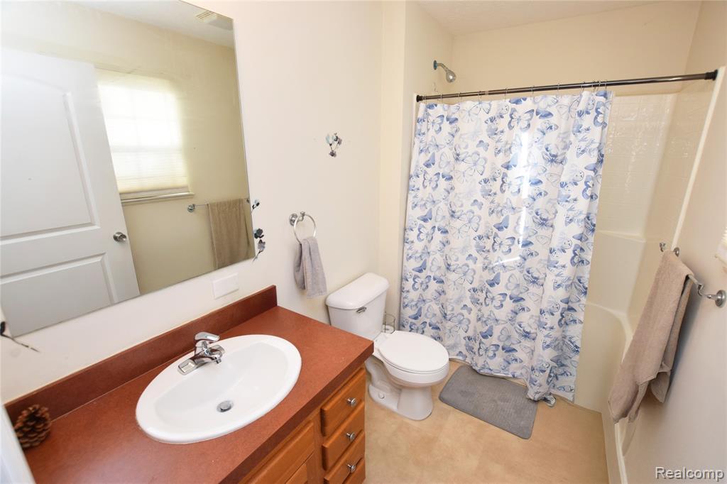 7395 Red Maple Drive, Mount Morris, MI 48458 — Photo 12
