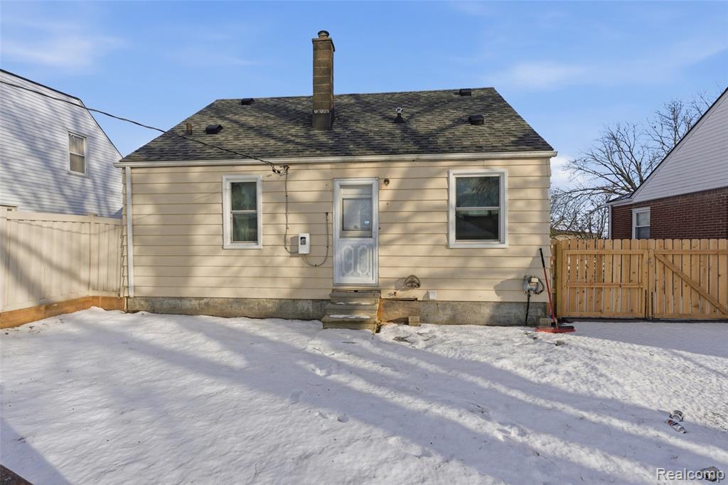 22785 Schroeder Avenue, Eastpointe, MI 48021 — Photo 19