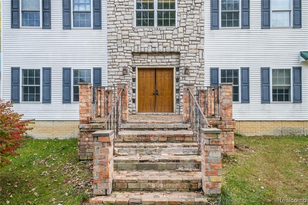 6802 Booth Road, North Branch, MI 48461 — Photo 6