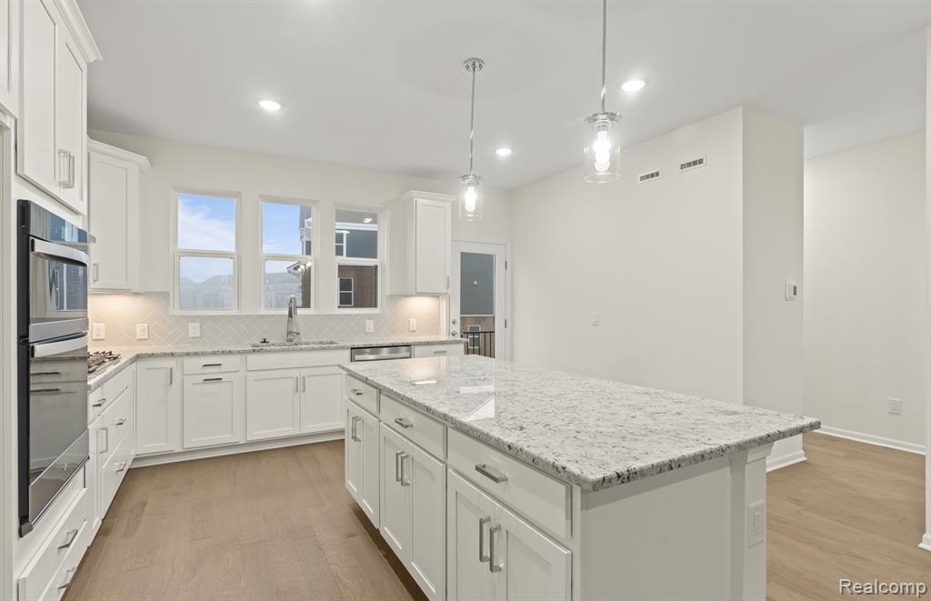 42846 Atwood Avenue, Novi, MI — Photo 15