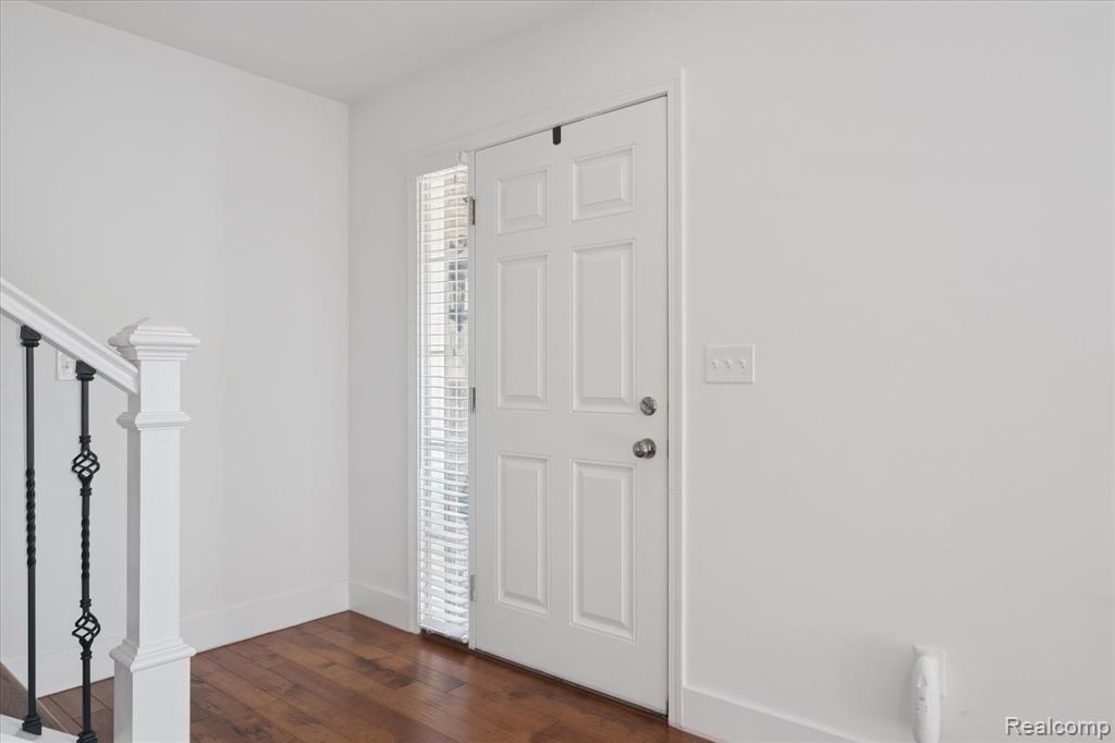 9163 White Tail Court, Ypsilanti, MI 48197 — Photo 3