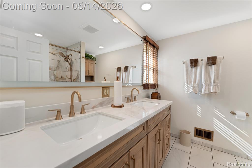 7225 Camelia Court, Canton, MI 48187 — Photo 34