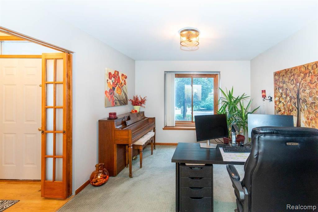 914 E LIBERTY Street, Milford, MI 48381 — Photo 19