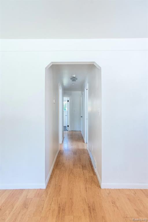 6873 Mayburn Street, Dearborn Heights, MI 48127 — Photo 15