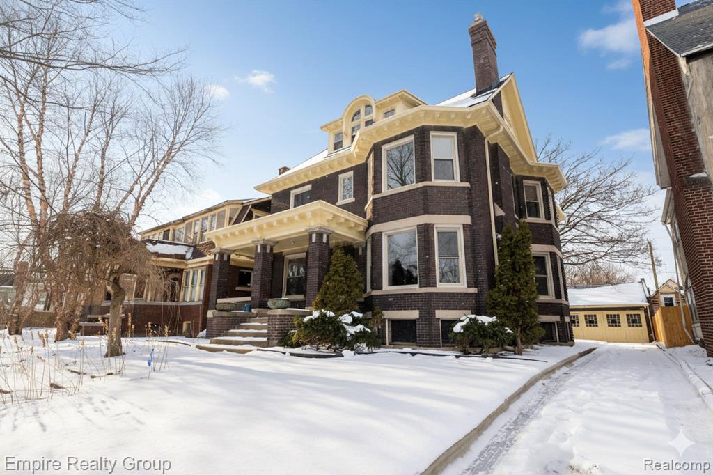 1484 Seyburn Street, Detroit, MI 48214 — front exterior