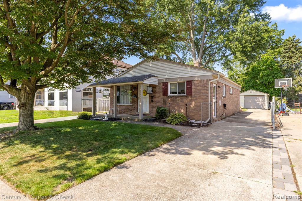 6159 Nightingale Street, Dearborn Heights, MI 48127 — Photo 31