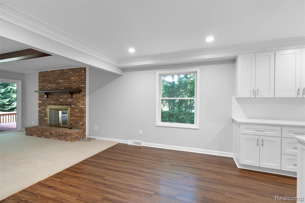 9020 Bridge Road, Grosse Ile, MI 48138 — Photo 21