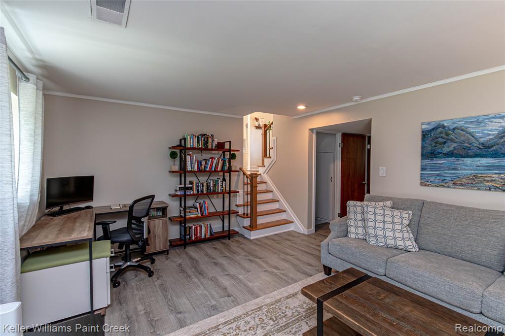 7093 Stonebrook Road, West Bloomfield, MI — Photo 48