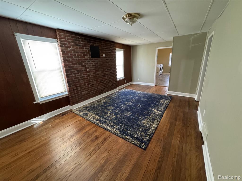 79 E MAHAN Avenue, Hazel Park, MI 48030 — Photo 5