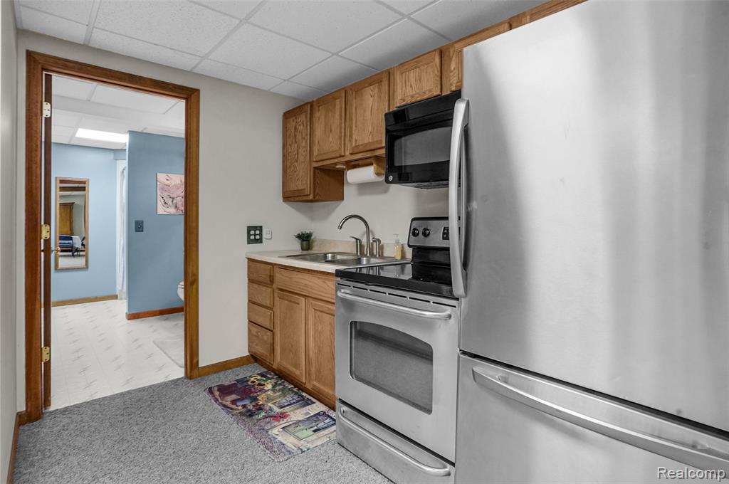 9587 Harmon Lane, South Lyon, MI 48178 — Photo 22