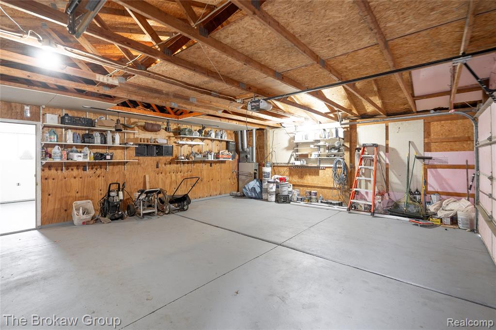 736 N Main Street, Almont, MI 48003 — Photo 51