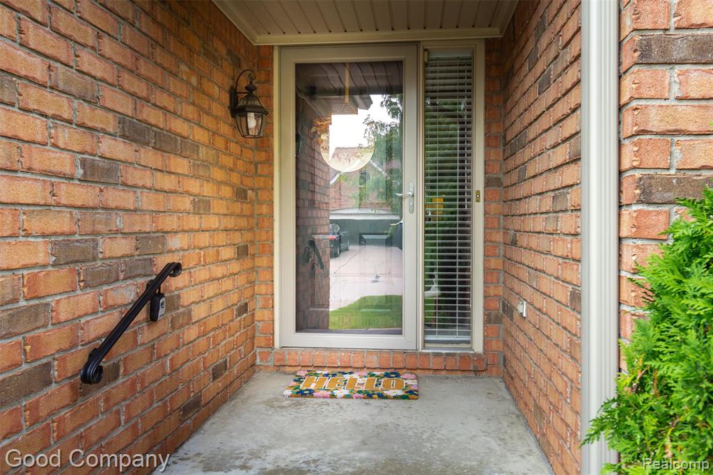 57253 Megan Drive, 21, Washington, MI — Photo 4