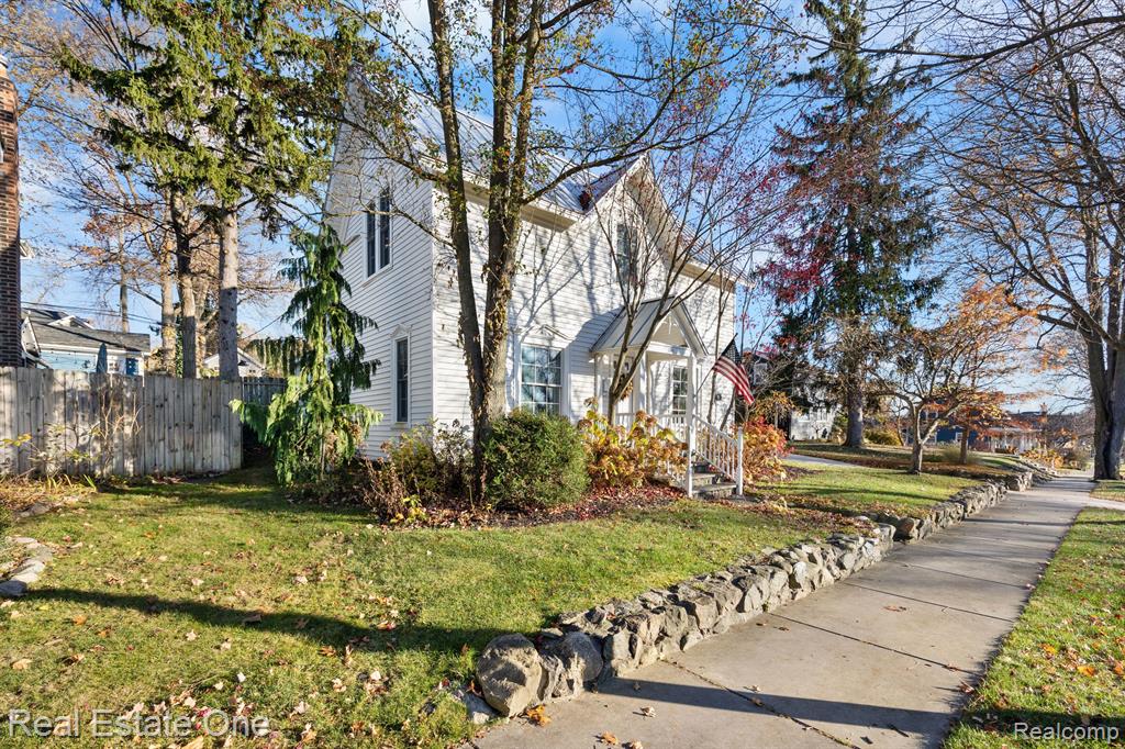 534 UNION Street, Milford, MI 48381 — Photo 33