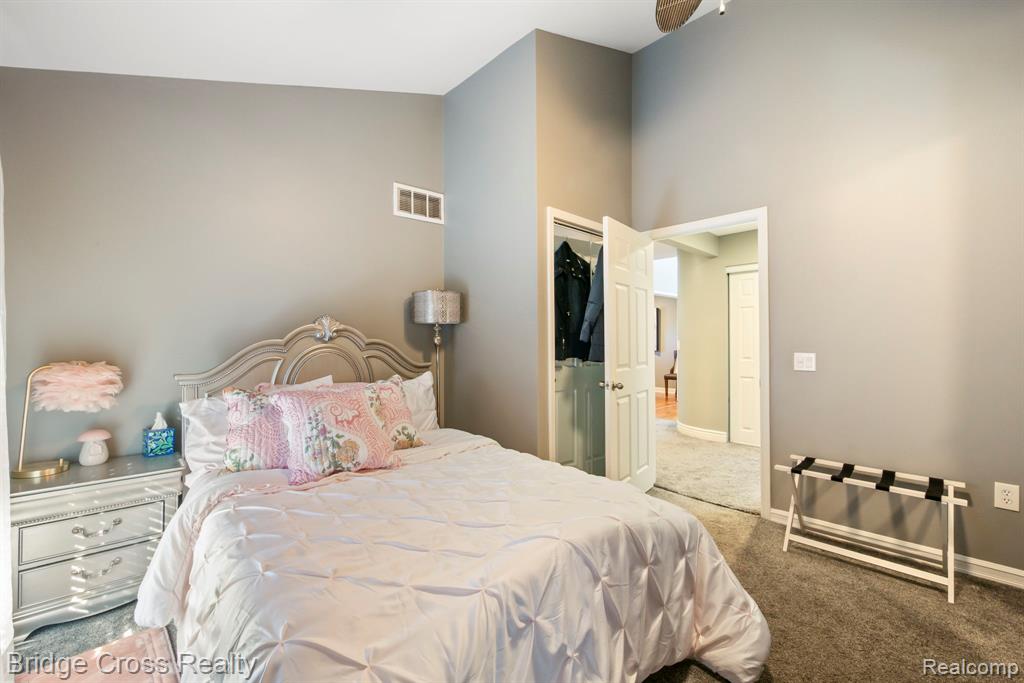 24459 Bloomington Court, Franklin, MI 48025 — Photo 30