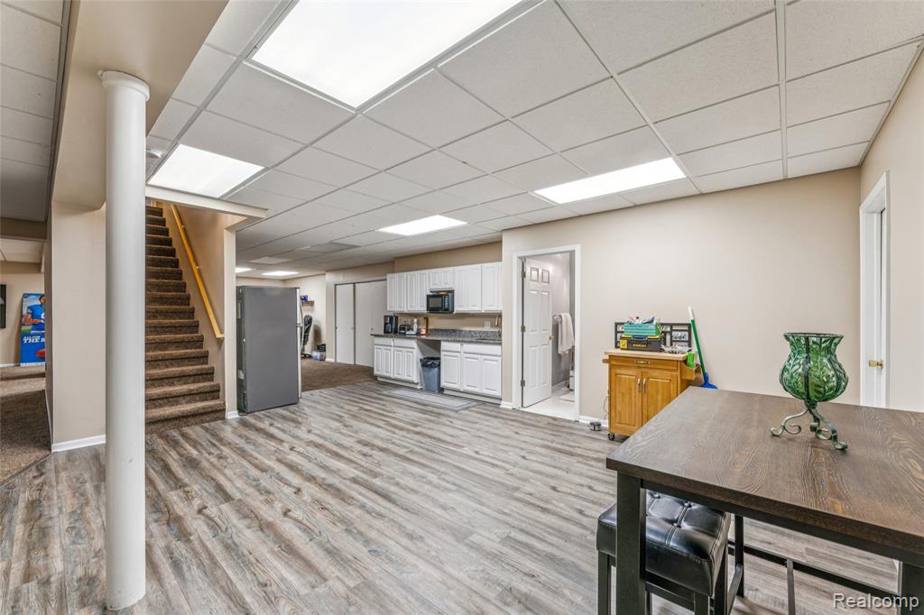 5812 Pine Breeze Drive, Clarkston, MI — Photo 28