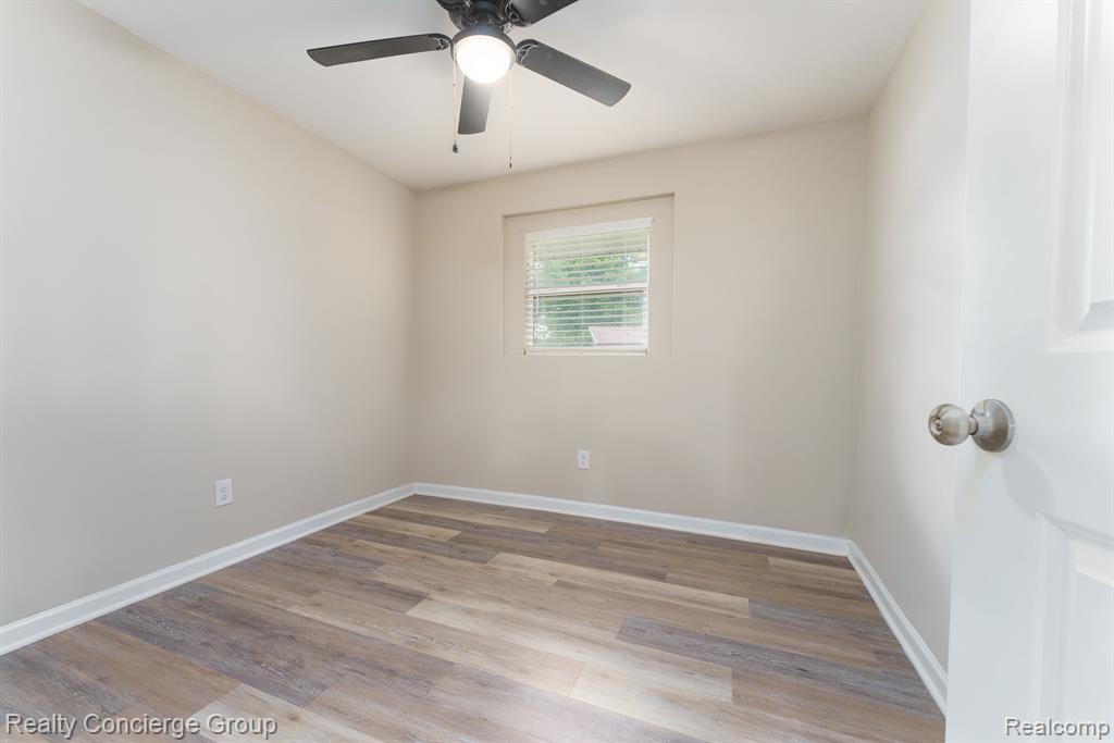 6340 ISLAND LAKE Drive, Brighton, MI 48116 — Photo 22